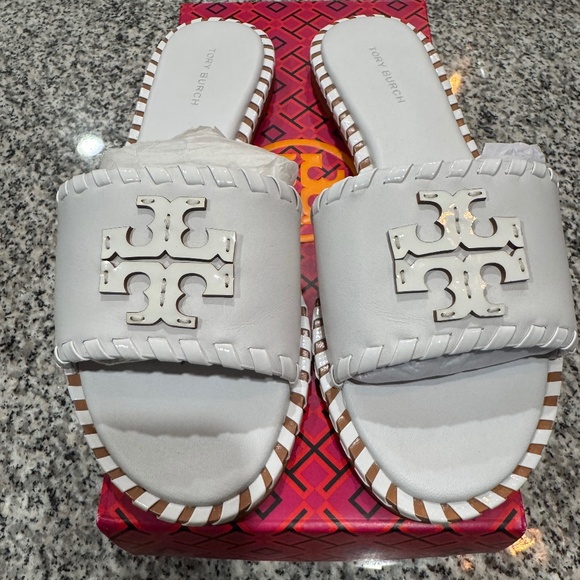 Tory Burch Shoes - NIB Tory Burch everly slide optic white